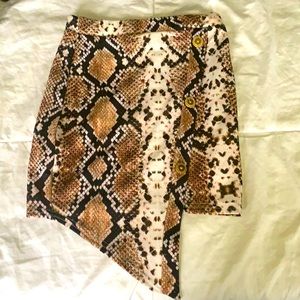 Snake skin skirt.